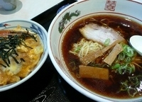 「ラーメン+かつ丼」@山本屋の写真