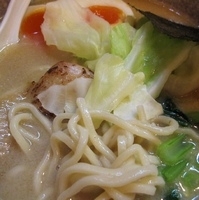 「鶏塩ラーメン+マイ箸味玉 720円」@麺や 福一の写真