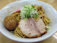 「一平ソバ（中）@650+味玉@100」@油ソバ専門店 一平ソバの写真