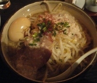 「特製うま醤油そば（同額で大盛を選択）、餃子三種盛り、ごはん」@Jokerの写真