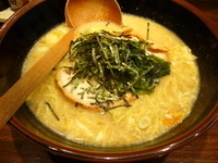 「昭吉らーめん(大盛1.7倍)+ニラもやし炒め」@拉麺昭吉の写真