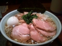 「ちゃあしゅう中華そば 1000円（こってり・太麺）+ とろけるわ」@中華そば・つけそば専門店 一丸の写真