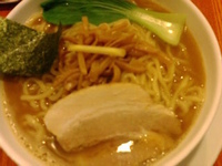 「にぼし醤油らーめん 大盛」@麺や RYOMA 高田馬場店の写真