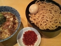 「辛つけ（あつもり）+半チャーシュー+味玉」@くり山の写真