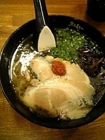 「龍ラーメン」@黒とんこつ 饅頭屋の写真