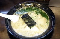 「のうこく麺（白濁高濃度のとんコクスープ）+味玉+炙りチャーシュー」@麺創房 無敵家の写真