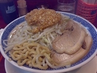 「ふじ麺（680円）、野菜マシ、ニンニクマシ」@明神角ふじの写真