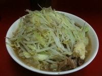 「小ぶた（麺少なめ、野菜少なめ、にんにく）」@ラーメン二郎 ひばりヶ丘駅前店の写真