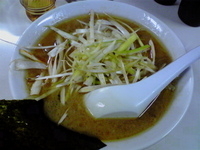「ネギ塩ラーメン+麺大盛り」@ラーメン 日本一の写真