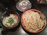 「醤油つけ麺+大盛り（サービス）」@麺屋 つるり 茨城総本店の写真