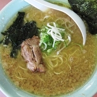 「ラーメン（こってり）」@ラーメンショップ吉間家の写真