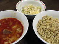 「小つけ麺@850円（麺少なめ…オーダー通らず orz）」@蓮爾 さんこま店の写真