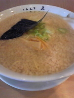 「ラーメン（麺カタメ、アブラ多め）」@ラーメンはましょうの写真