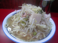 「小ラーメン豚入り  ヤサイ・アブラ」@ラーメン二郎 目黒店の写真