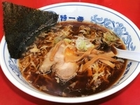 「醤油ラーメン（650円）」@旭川ラーメン 特一番 堀之内店の写真