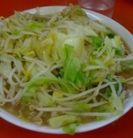 「小ラーメン（650円）、ヤサイニンニクカラメ」@ラーメン二郎 茨城守谷店の写真