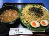 「十兵衛つけめん（太麺）（750円）+大盛（100円）+味玉（10」@麺屋 十兵衛の写真
