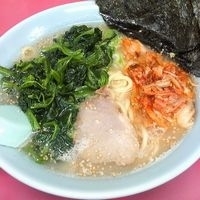 「塩キムチラーメン + ホーレン草増し ￥750」@山下家の写真