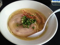 「らーめん白」@音麺酒家 楽々の写真