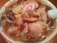 「あさり醤油+味玉（880円+100円）」@末廣ラーメン本舗 高田馬場分店の写真