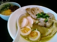 「チャーシュー特級塩らーめん（+味玉）」@創麺業 磯部水産の写真