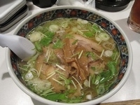 「味彩塩拉麺 750円」@函館麺厨房あじさい 新千歳空港店の写真