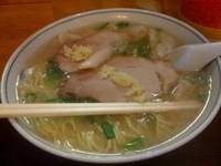 「ワンタンメン(850円)」@博多ふくちゃんラーメン 新横浜ラーメン博物館店の写真