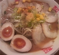 「みそチャーシュー+味付煮玉子+餃子」@おおぎやラーメン 埼玉伊奈店の写真