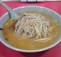 「味噌ラーメン（620円）」@ラーメンパブ コヤマの写真