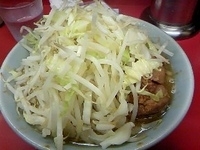 「小豚ラーメン（ヤサイマシ）」@ラーメン二郎 桜台駅前店の写真