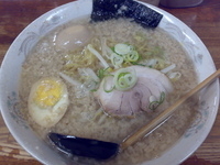 「らーめん（大盛り、硬め、こってり）+味玉」@らーめん三水の写真