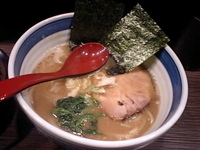 「極旨らーめん+チャーシューご飯100円」@戯拉戯拉の写真