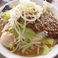 「半熟味玉そば（カレー挽肉トッピング）」@雷 北松戸本店の写真