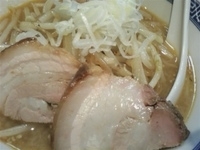 「味噌らー麺750円+サービスライス」@西麻布 どぎゃんの写真