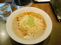 「中華そば（中盛り）」@麺処 遊 蕨店の写真