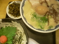 「博多ラーメン＋明太子ごはんセット(辛子高菜＋半熟玉子)」@由丸 茅場町店の写真