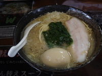 「こってりしょうゆ （大盛、味玉） 493+105円」@麺と酒 一矢の写真