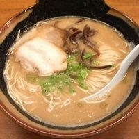 「博多ラーメン（はがね） ￥630」@豚真拉麺 一休 東店の写真