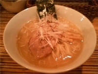 「【週末限定】 鯛煮干しの鶏白湯麺 800円 +麺大盛 100円」@らーめん こてつの写真