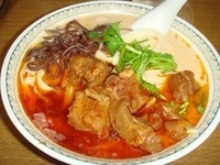 「牛筋煮込刀削麺」@華隆餐館の写真