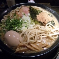 「真空そば（大盛）+味玉（直火焼チャーシュー） 700円+100円」@喜元門 本店の写真