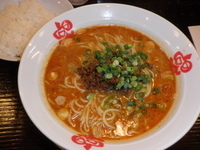 「本気の担担麺（800円）白ご飯（150円）」@らーめん 本竈の写真