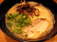 「博多ラーメン（ばりかた）」@博多ラーメン 田中の写真