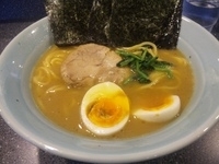 「らーめん（中盛り）」@らーめん 匠家 末広店の写真