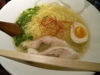 「大山地鶏水炊きラーメン」@麺屋 fbの写真