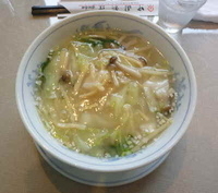 「エビ入り塩タンメン（850円）」@中国料理 guanの写真