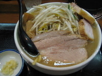 「味噌ラーメン（大盛）+チャーシュー1枚+にんにく」@味噌麺処 花道庵の写真