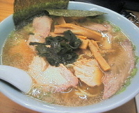 「チャーシューメン（￥720）+中盛り（￥100）」@ラーメンショップ 塙田店の写真