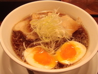 「醤油ラーメン全部入り」@アイバンラーメンの写真