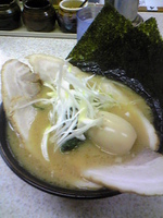 「味噌豚骨チャーシュー」@横浜ラーメン 三代目家の写真